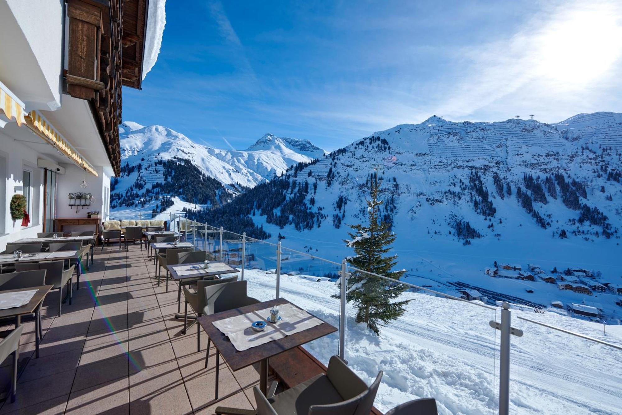 Hotel Restaurant Formarin Oberlech Esterno foto