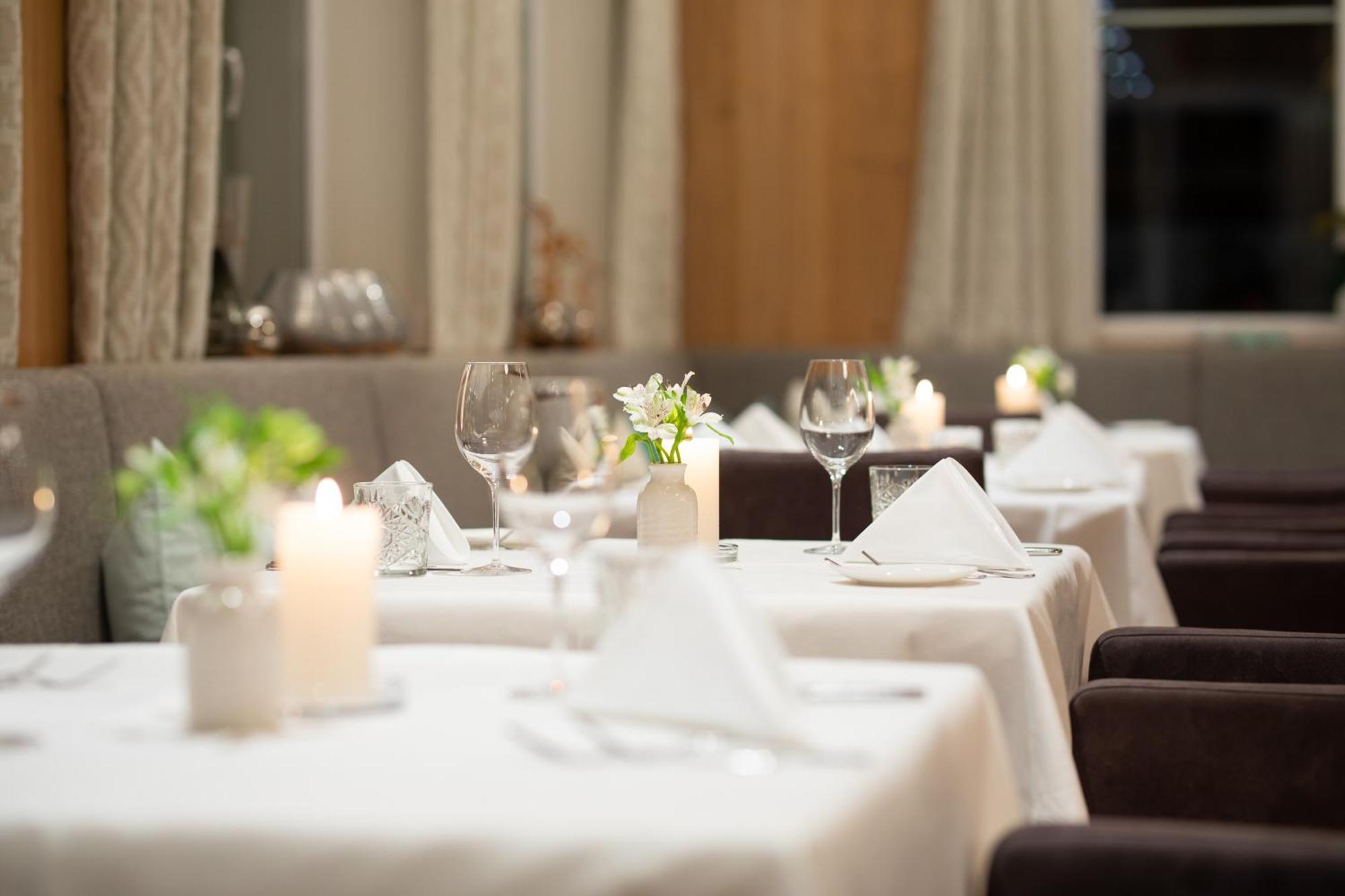Hotel Restaurant Formarin Oberlech Esterno foto